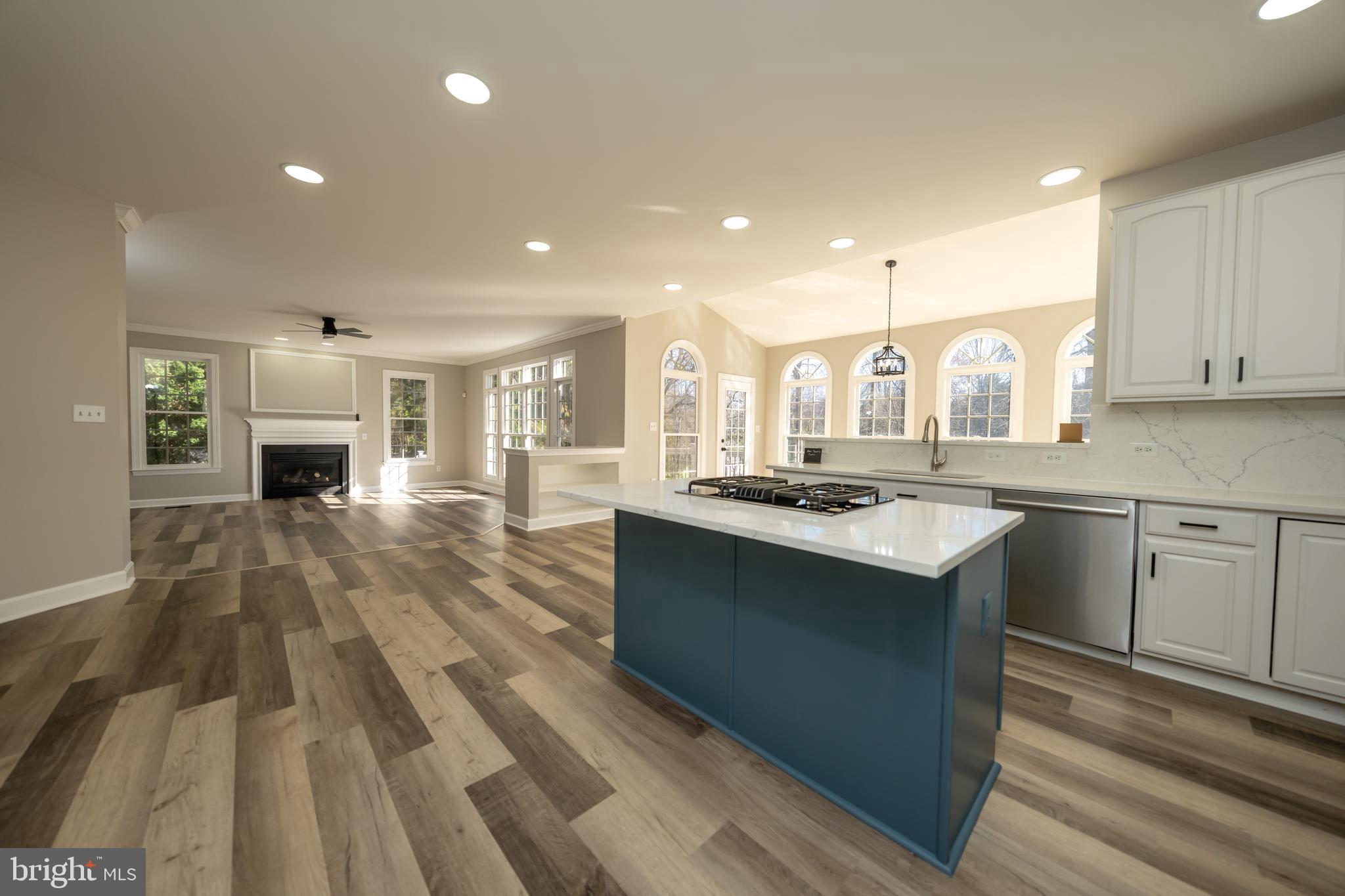 OAK VALLEY - Residential