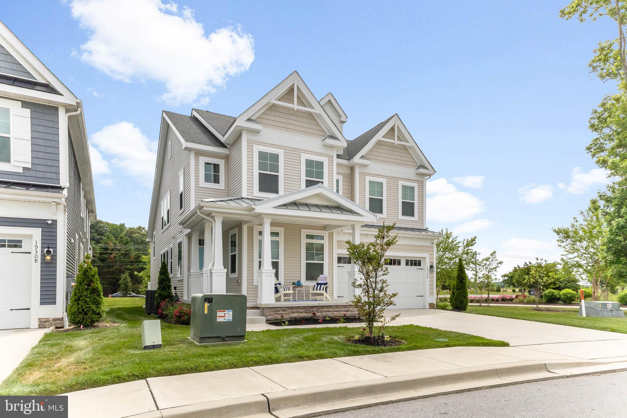 19306 LOBLOLLY CIRCLE
