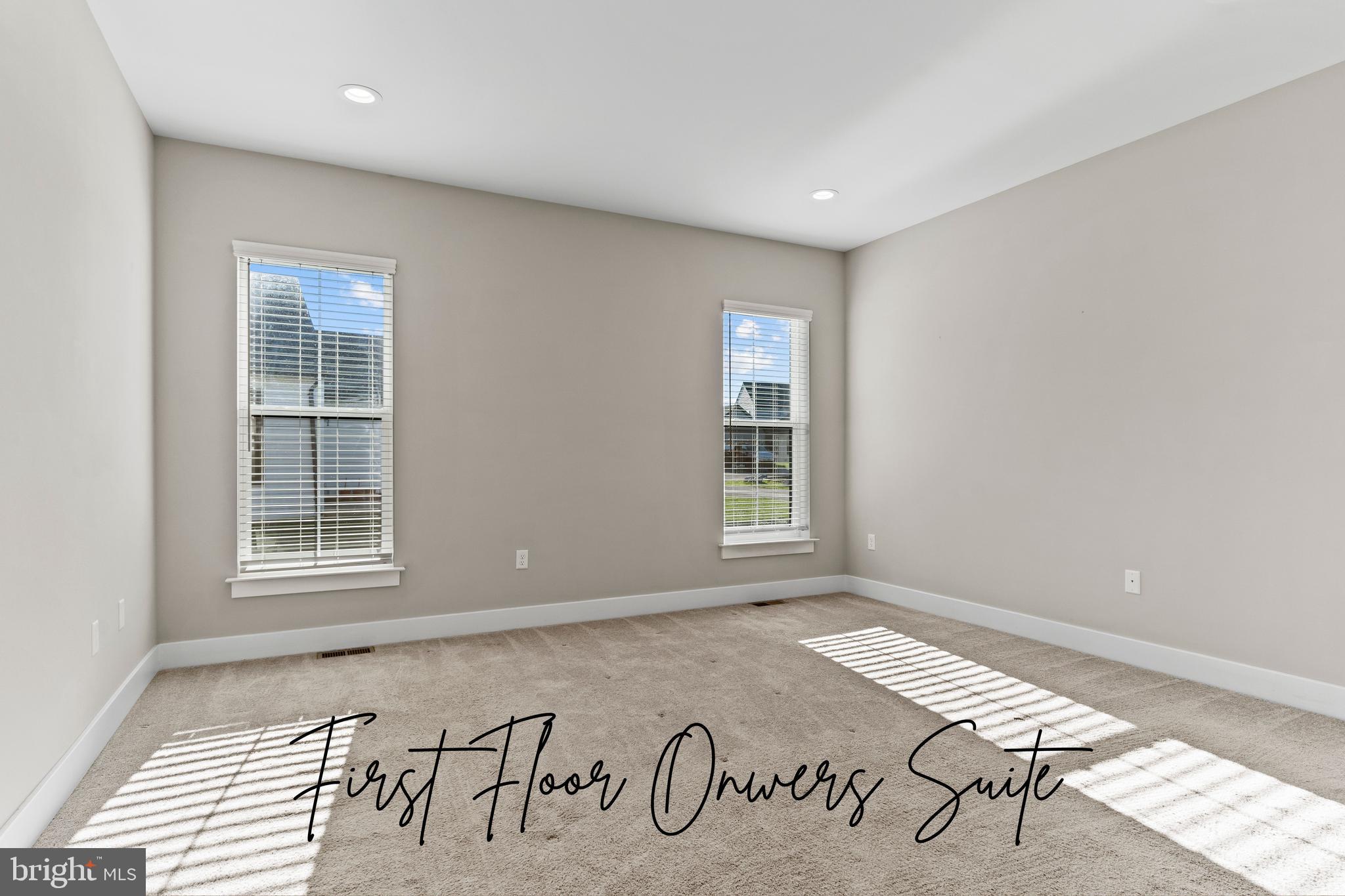 MADISON COURT - Residential