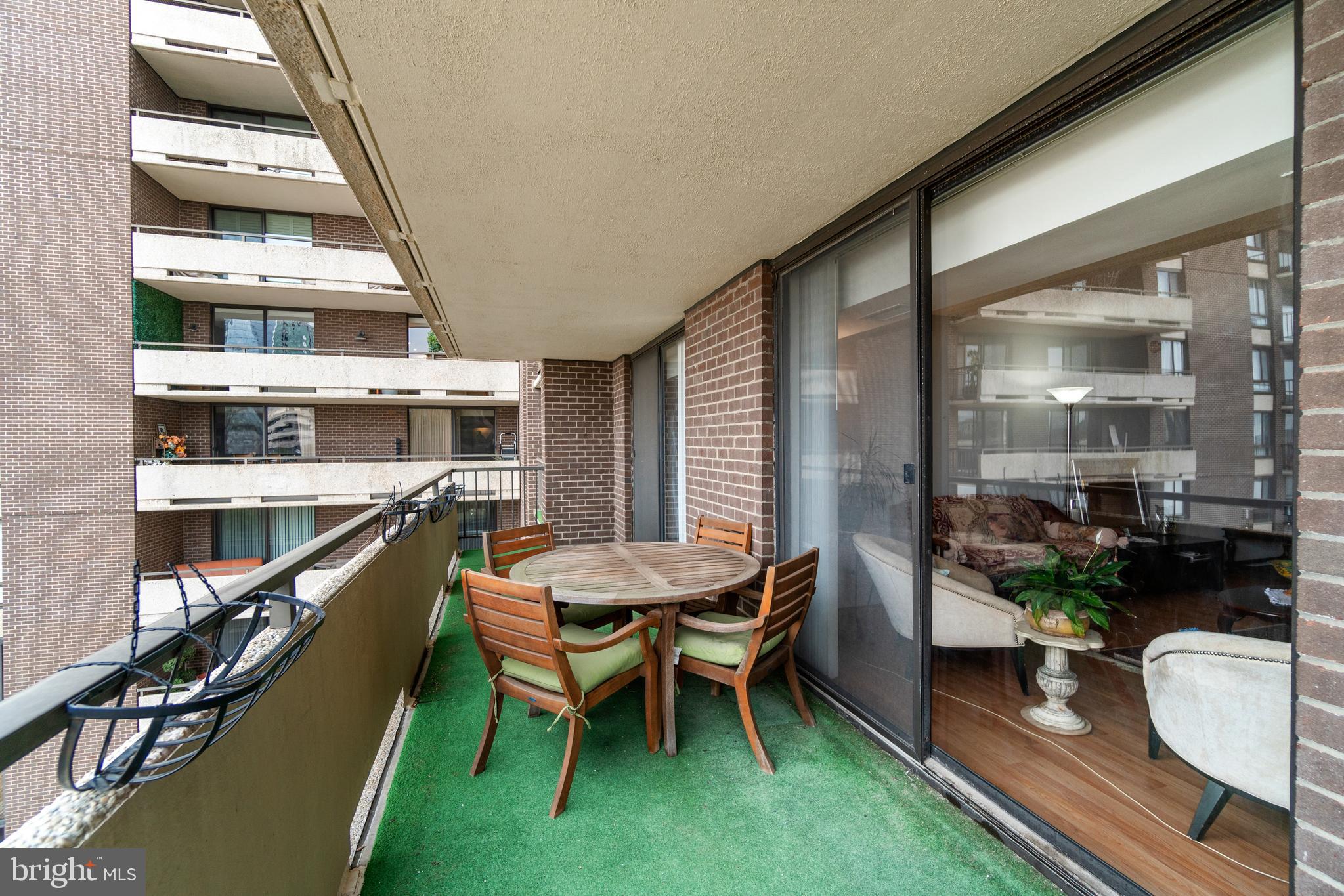 REGENCY AT MCLEAN - Residential Lease