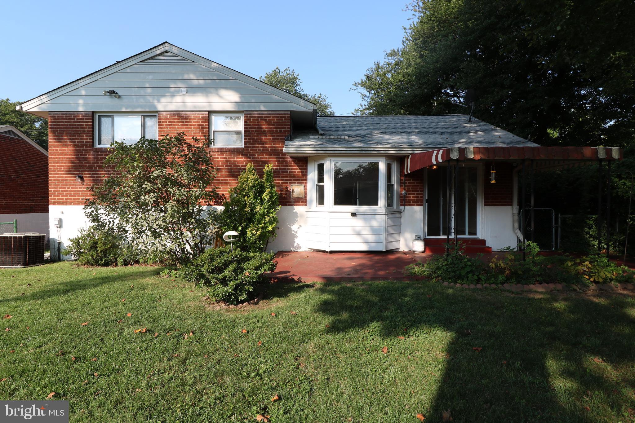 CARROLL KNOLLS - Residential Lease