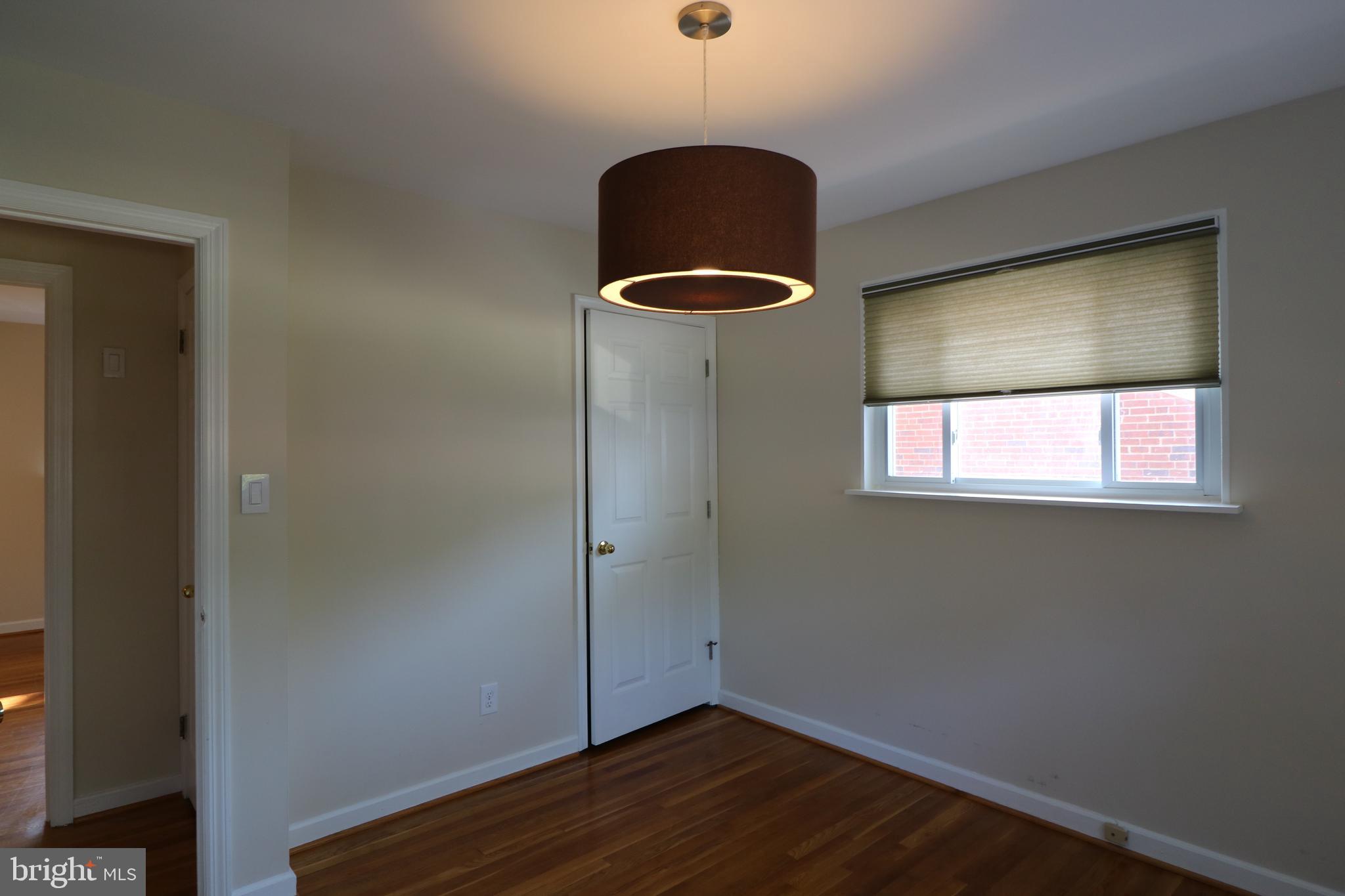 CARROLL KNOLLS - Residential Lease