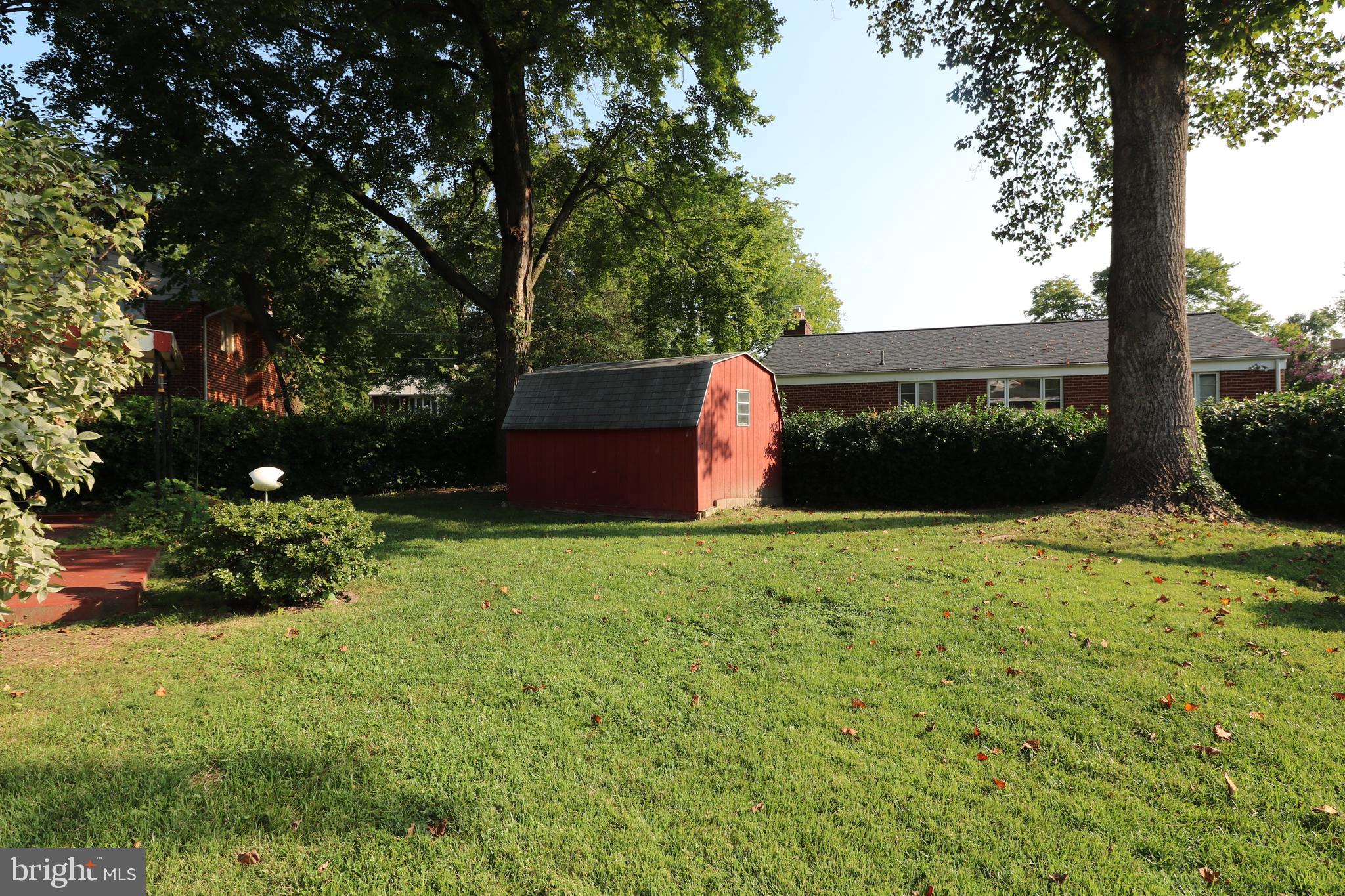 CARROLL KNOLLS - Residential Lease