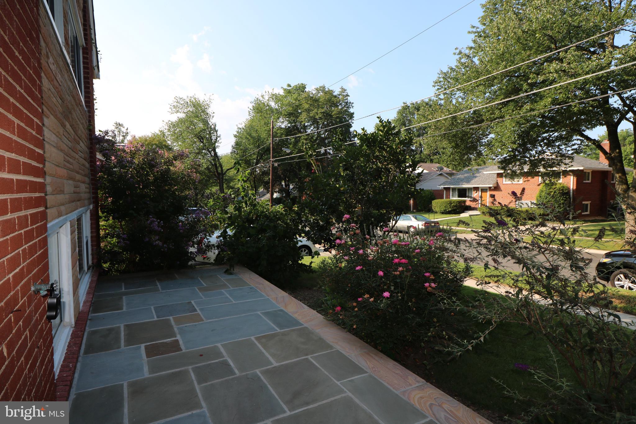 CARROLL KNOLLS - Residential Lease