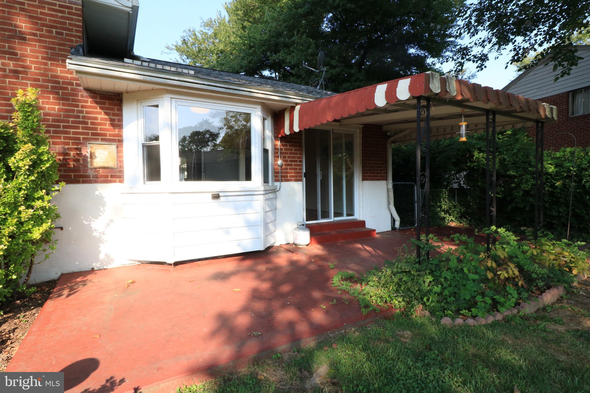 CARROLL KNOLLS - Residential Lease