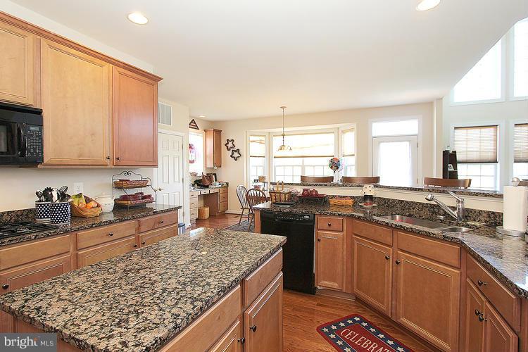 PORT POTOMAC - Residential