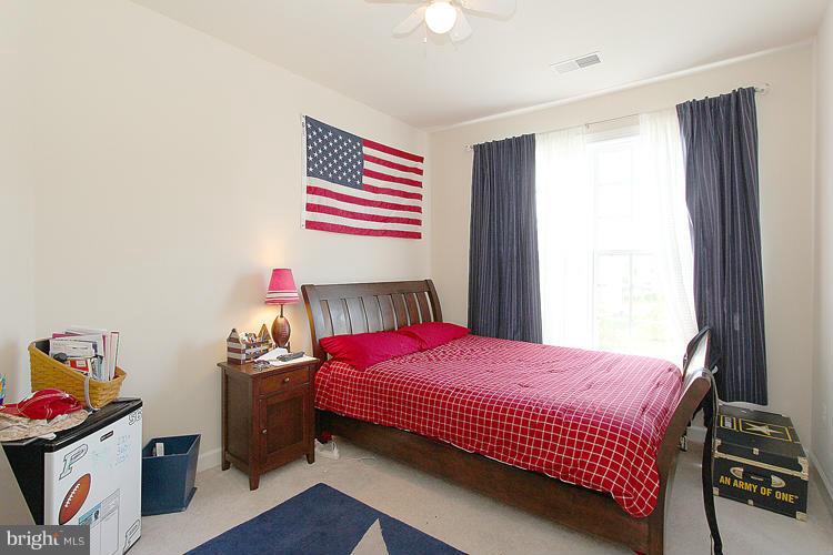 PORT POTOMAC - Residential