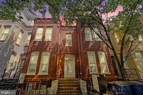 Photo of 605 P Street NW, WASHINGTON, DC 20001 (MLS # DCDC2199946) Photo of 605 P Street NW, WASHINGTON, DC 20001 (MLS # DCDC2199946)
