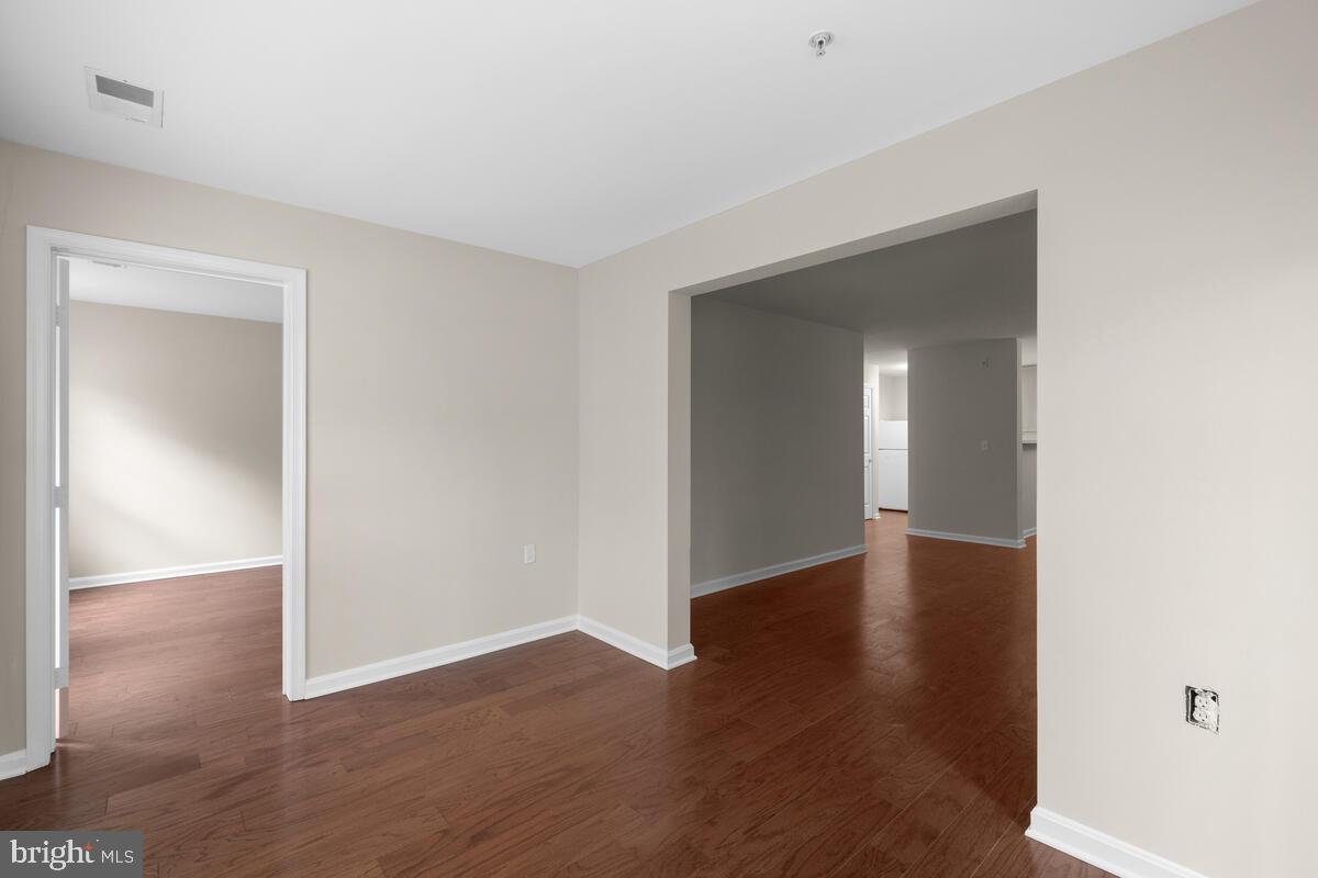 GREENBELT LAKE VILLAGE - Residential