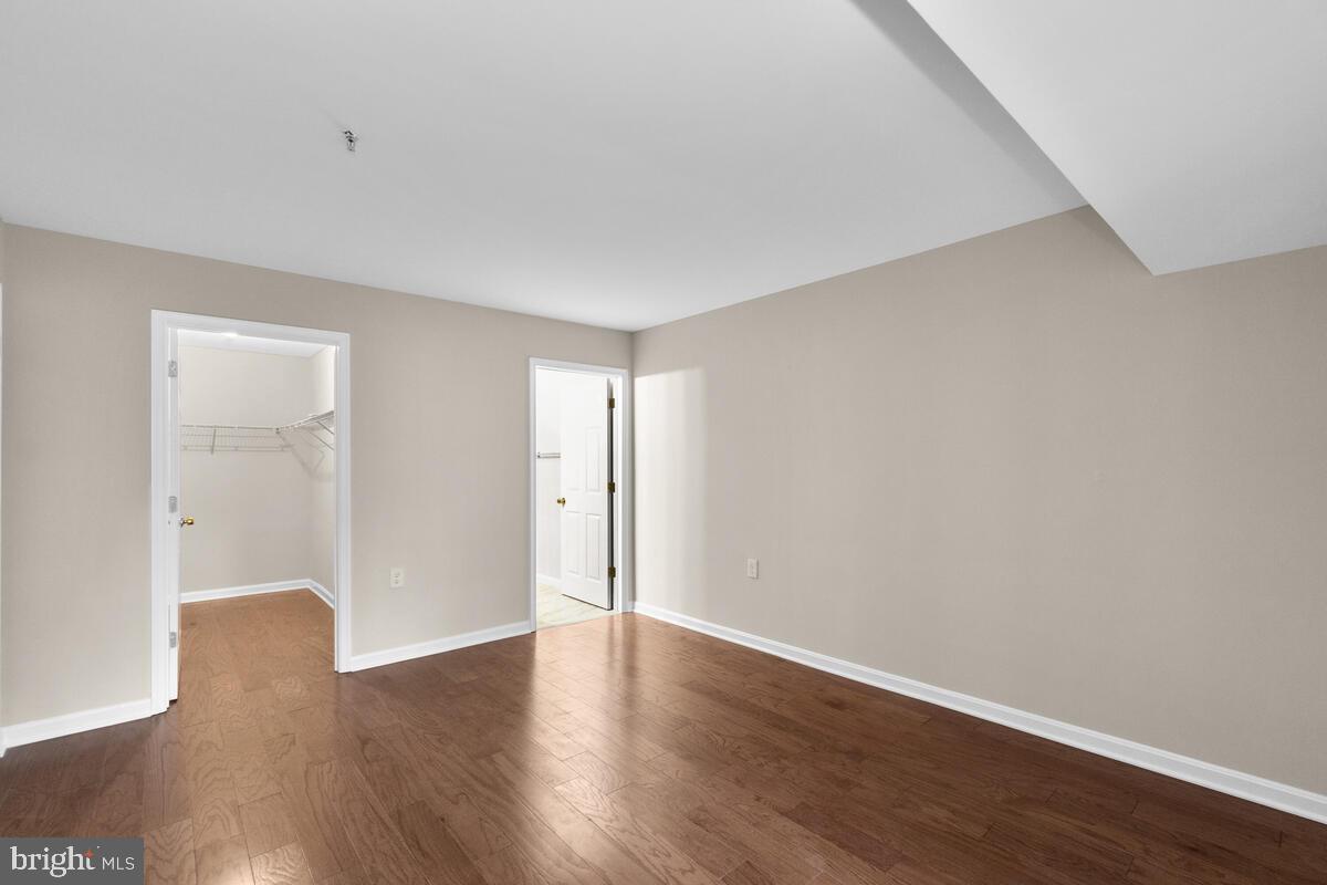 GREENBELT LAKE VILLAGE - Residential