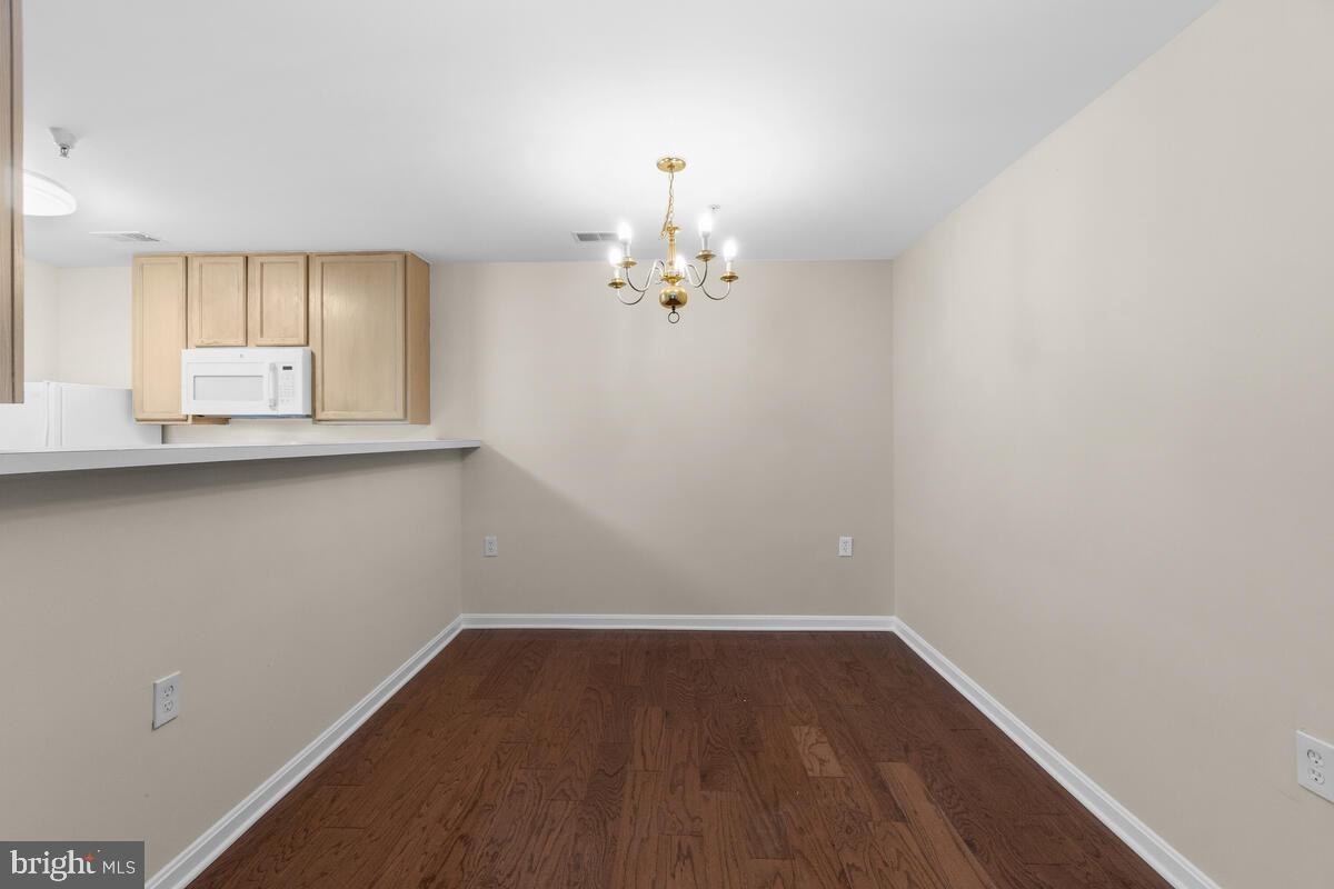 GREENBELT LAKE VILLAGE - Residential