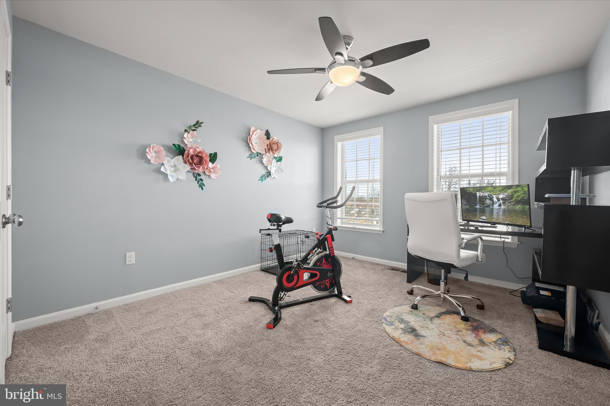 WOODMORE TOWNE CENTRE - Residential Lease