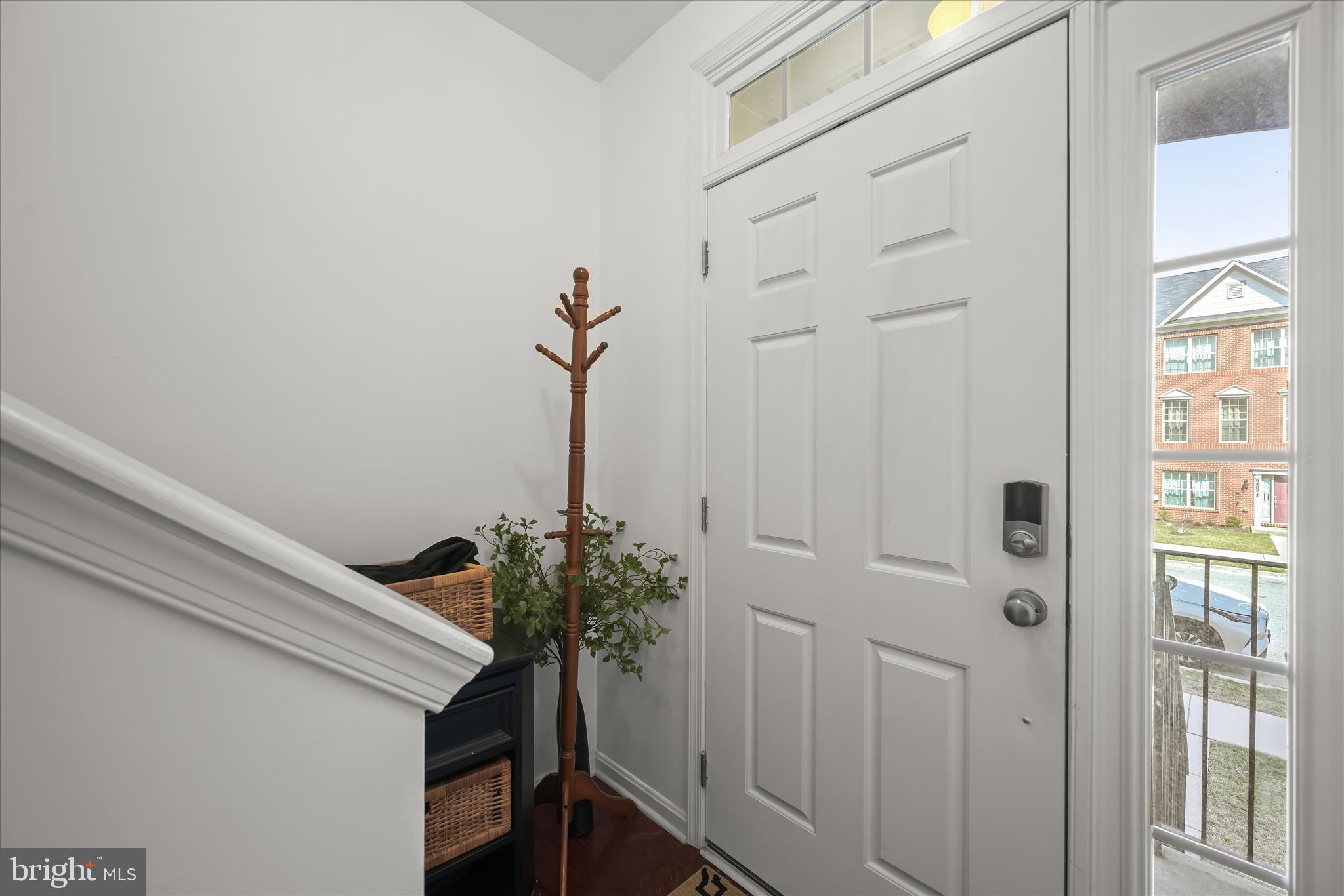 WOODMORE TOWNE CENTRE - Residential Lease