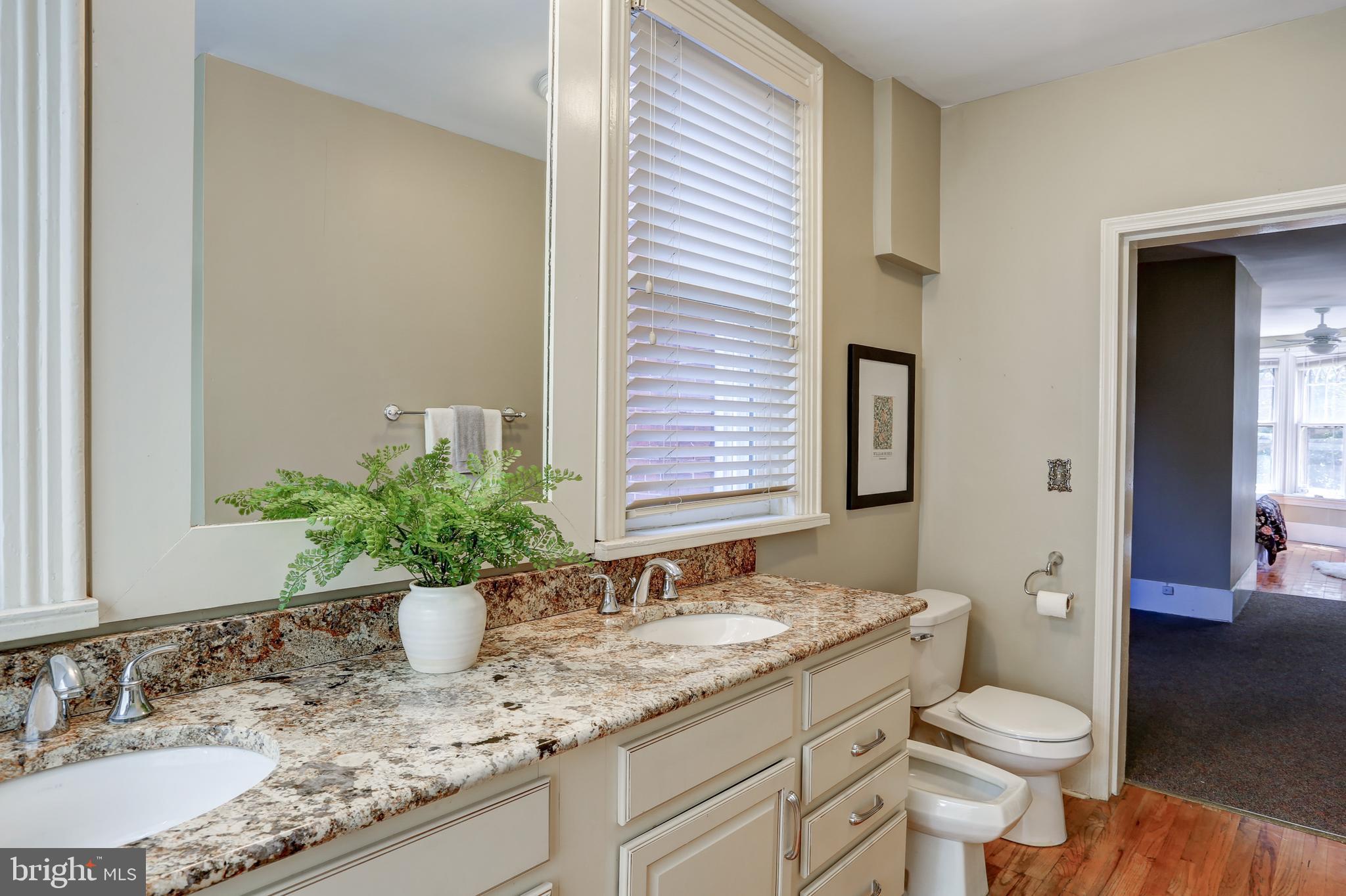 HISTORIC MIDTOWN - Residential