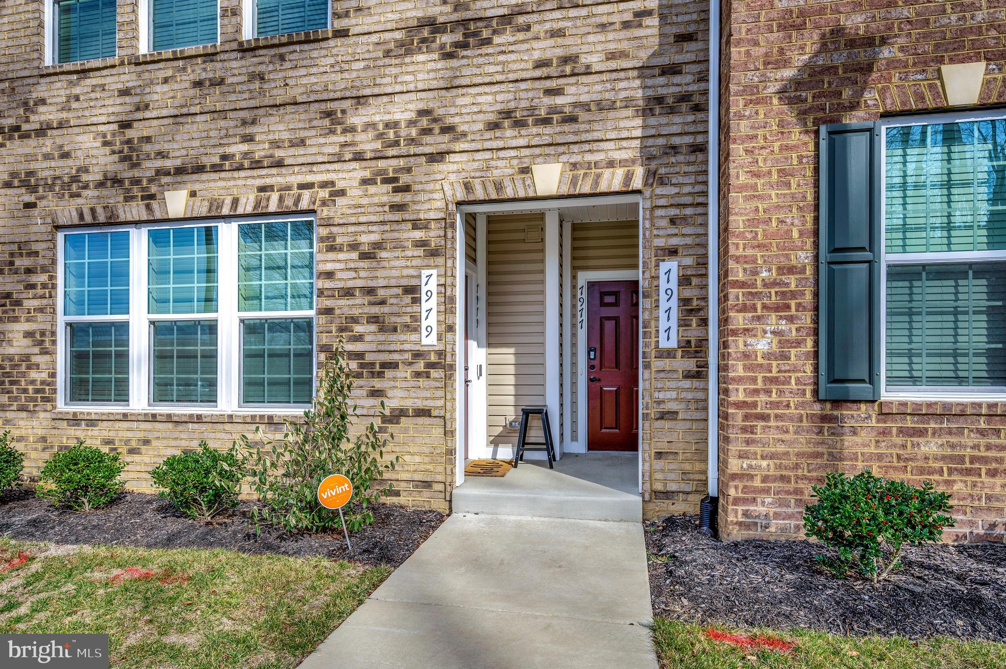 7977 INDEPENDENCE DRIVE