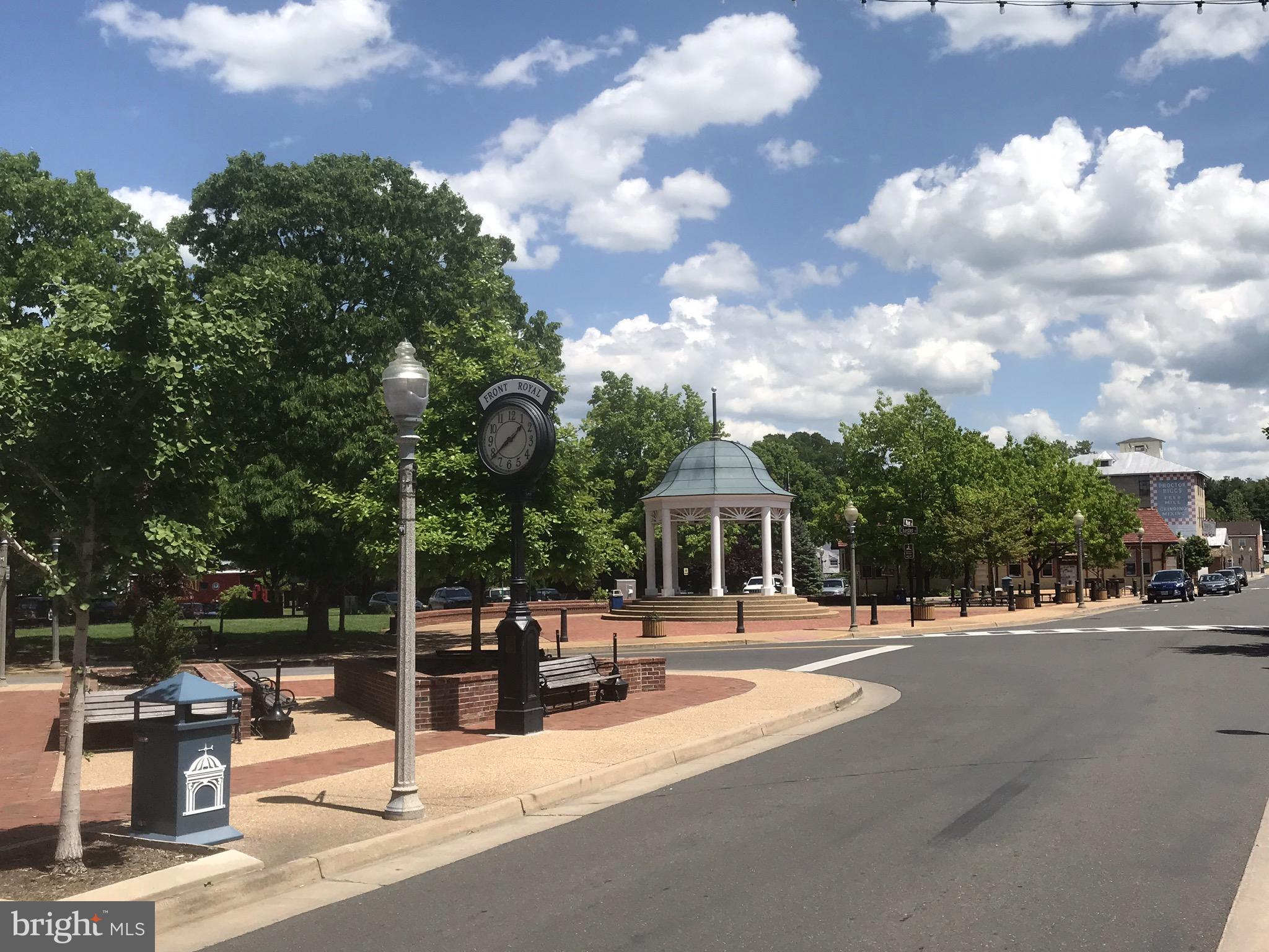 POINT O'WOODS - Residential