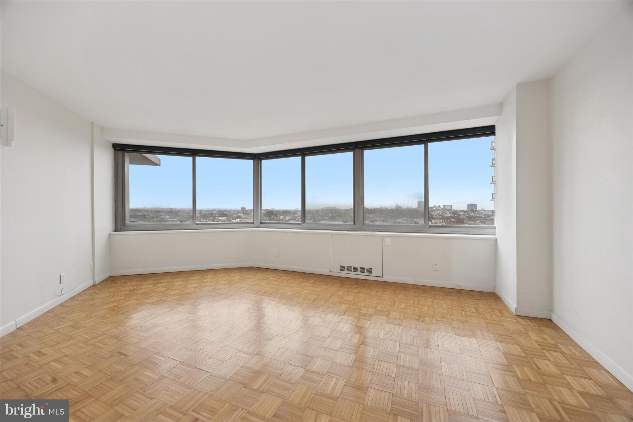 ART MUSEUM AREA - Residential