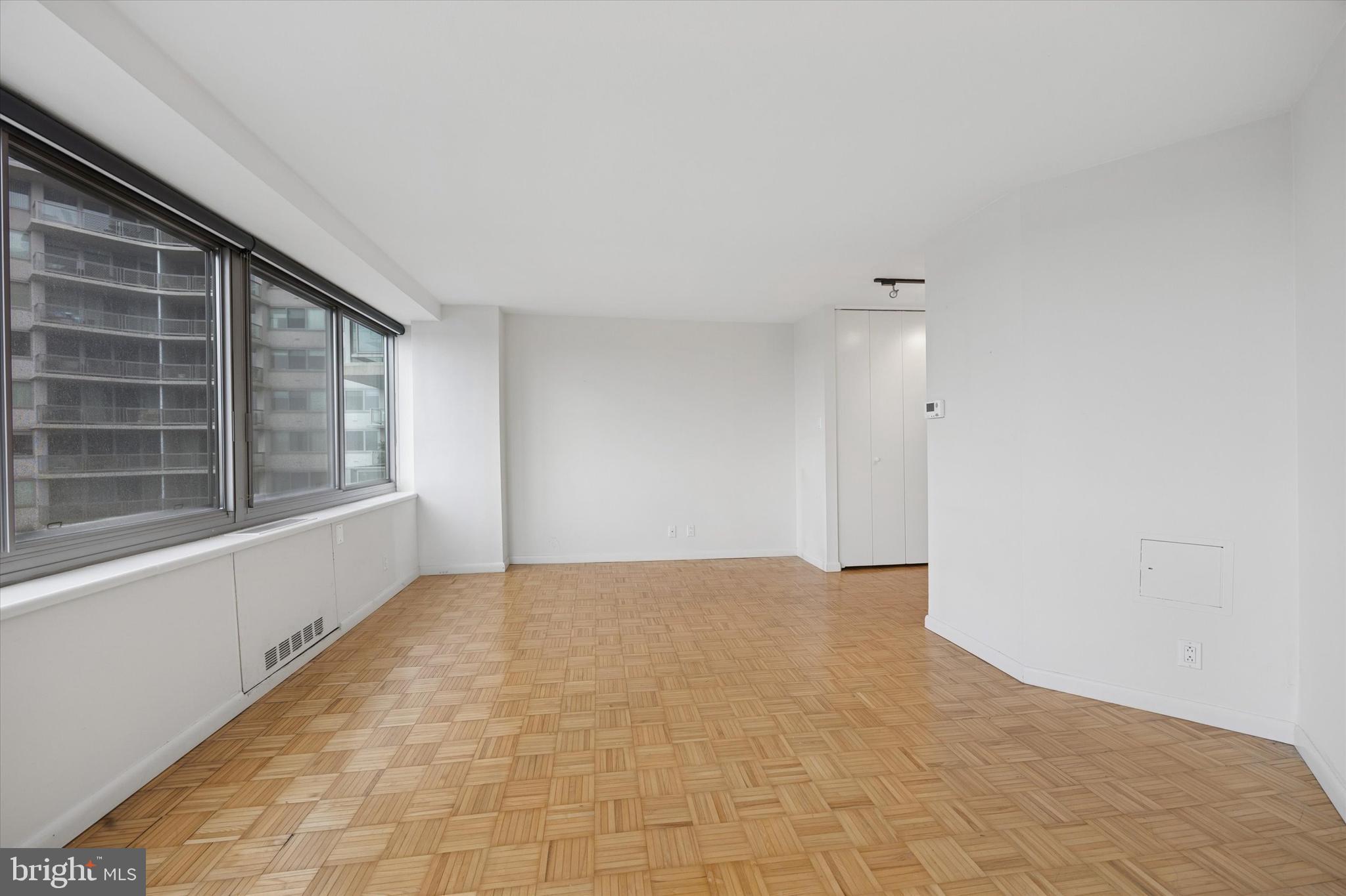 ART MUSEUM AREA - Residential