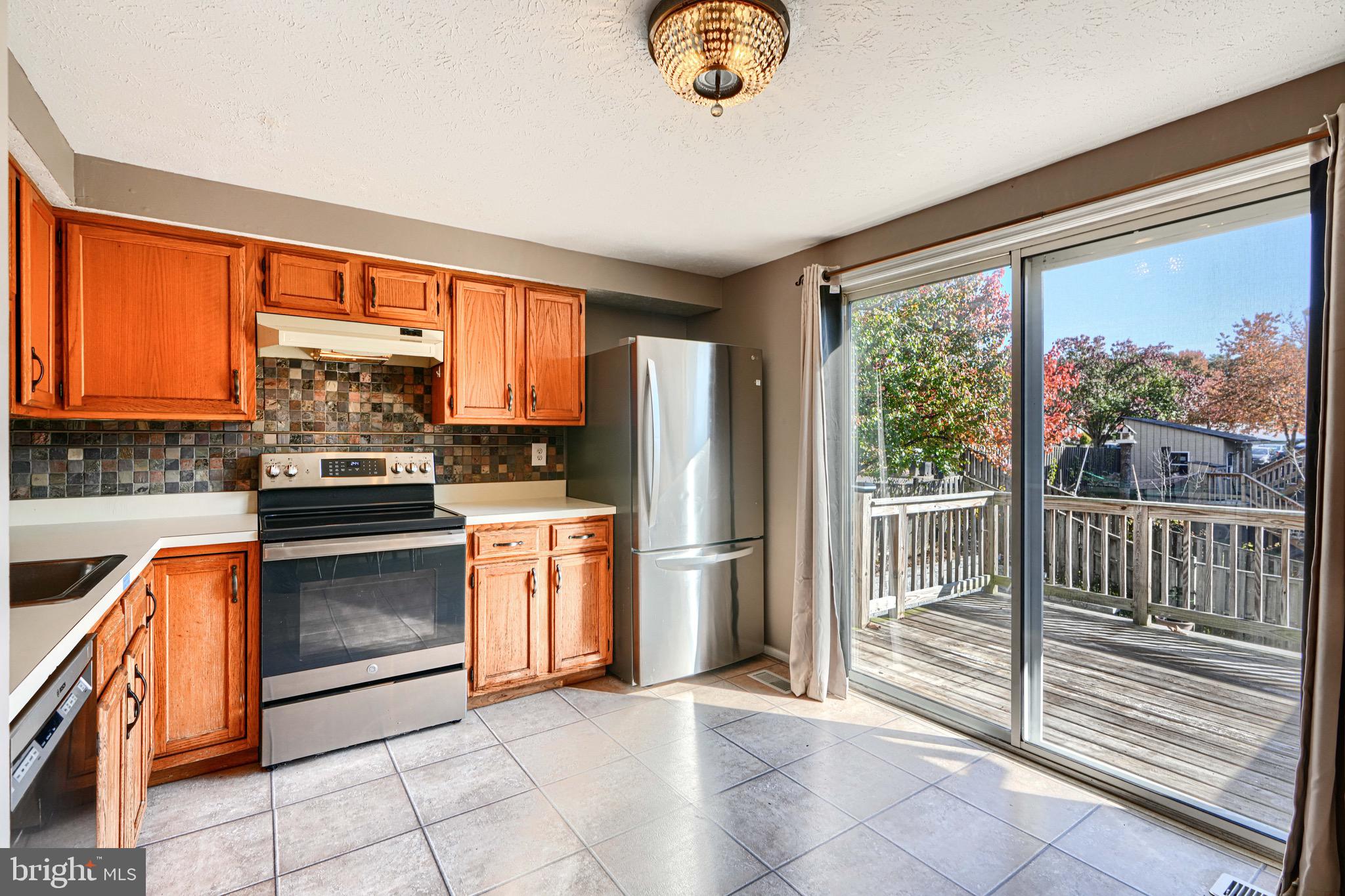 FEATHERHILL - Residential