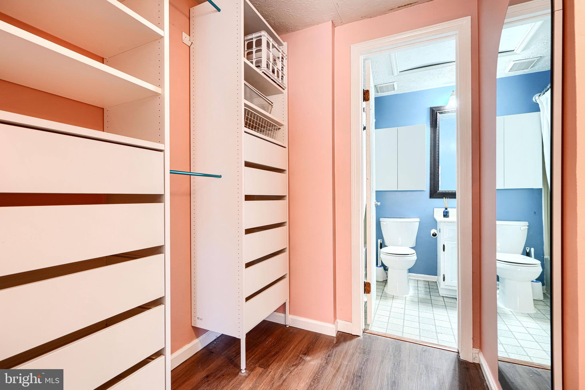 FEATHERHILL - Residential