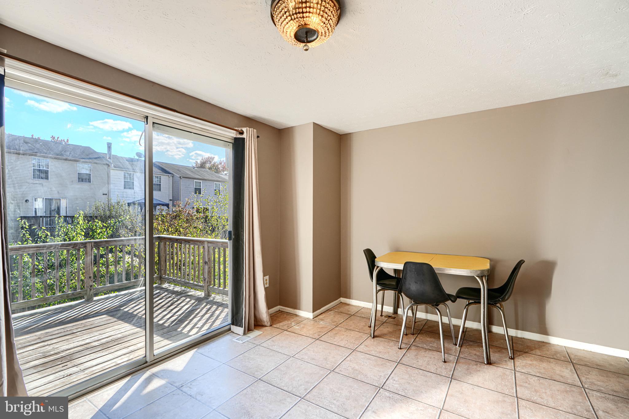 FEATHERHILL - Residential