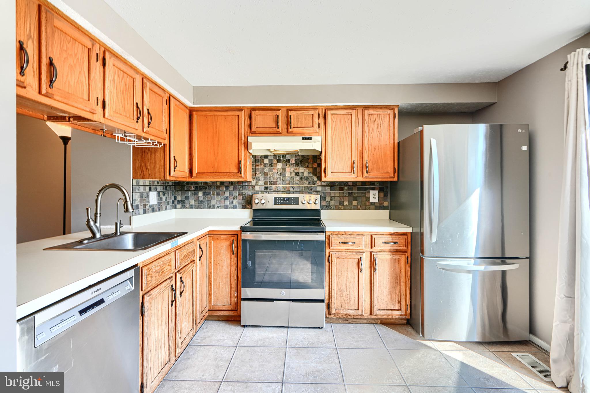 FEATHERHILL - Residential