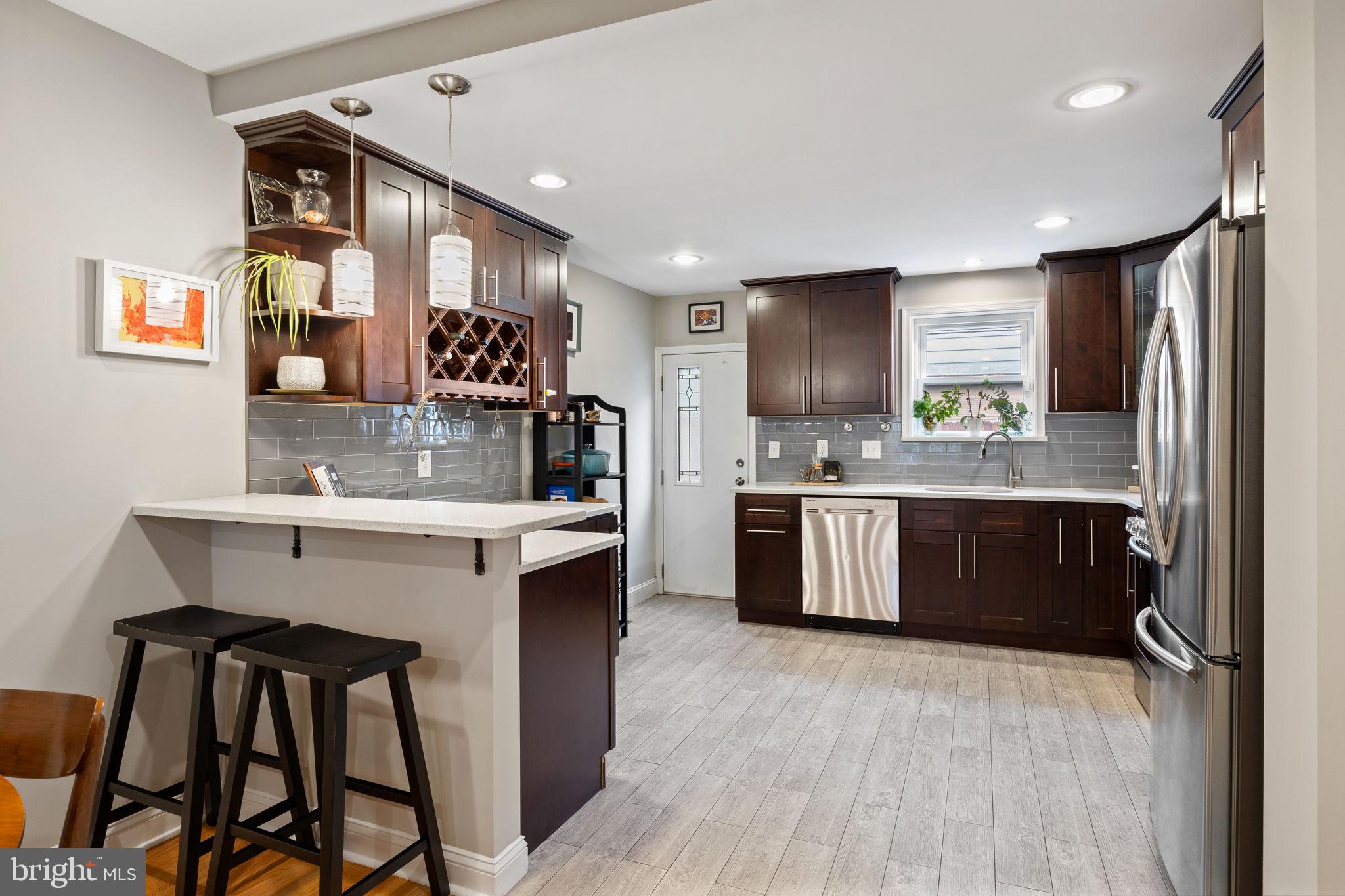 1928 S ISEMINGER STREET