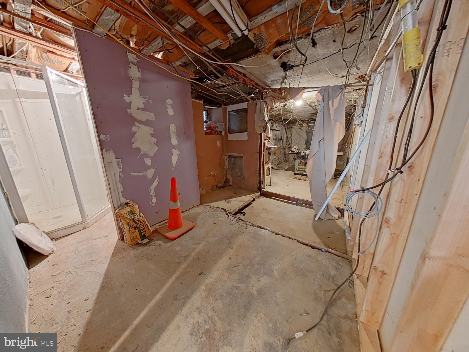 ALLEGHENY WEST - Residential Income