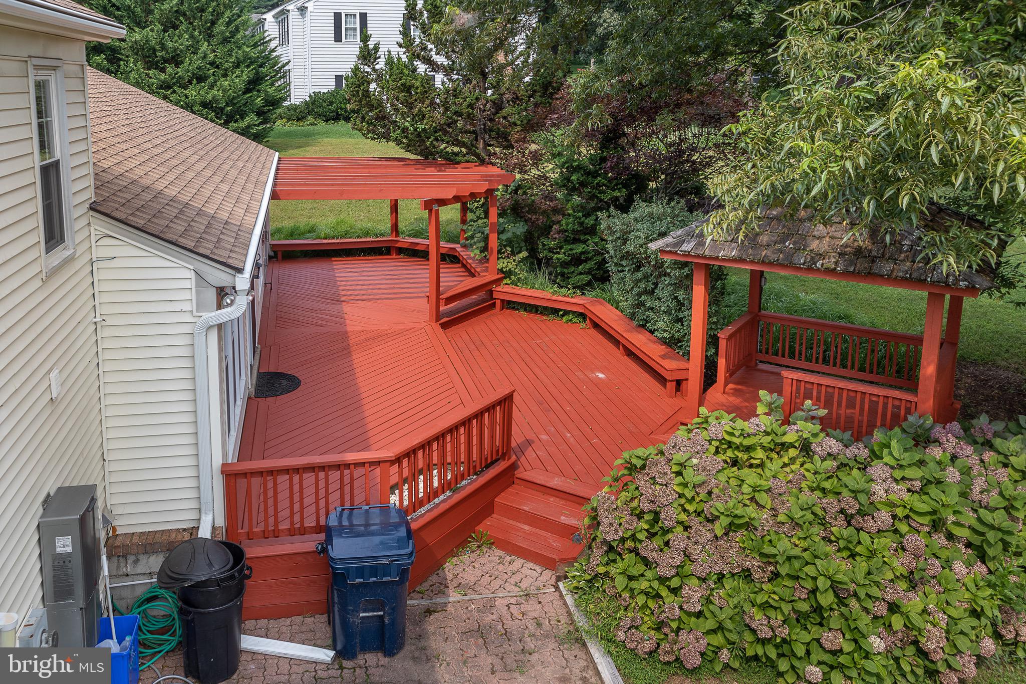 SILVER CREST - Residential