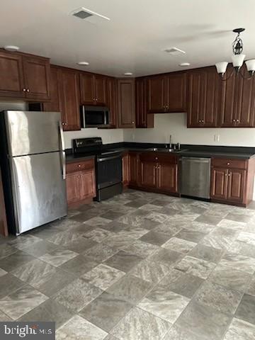 3572 LINCOLN HIGHWAY E 5