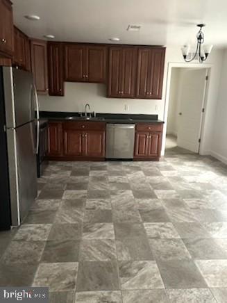 3572 LINCOLN HIGHWAY E 5
