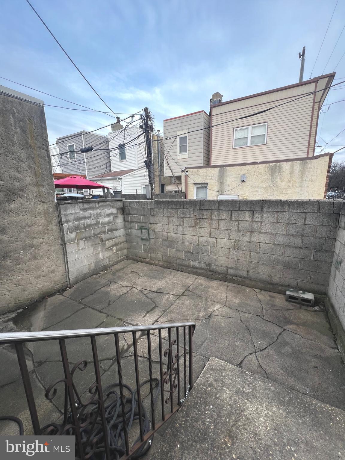 WHITMAN - Residential