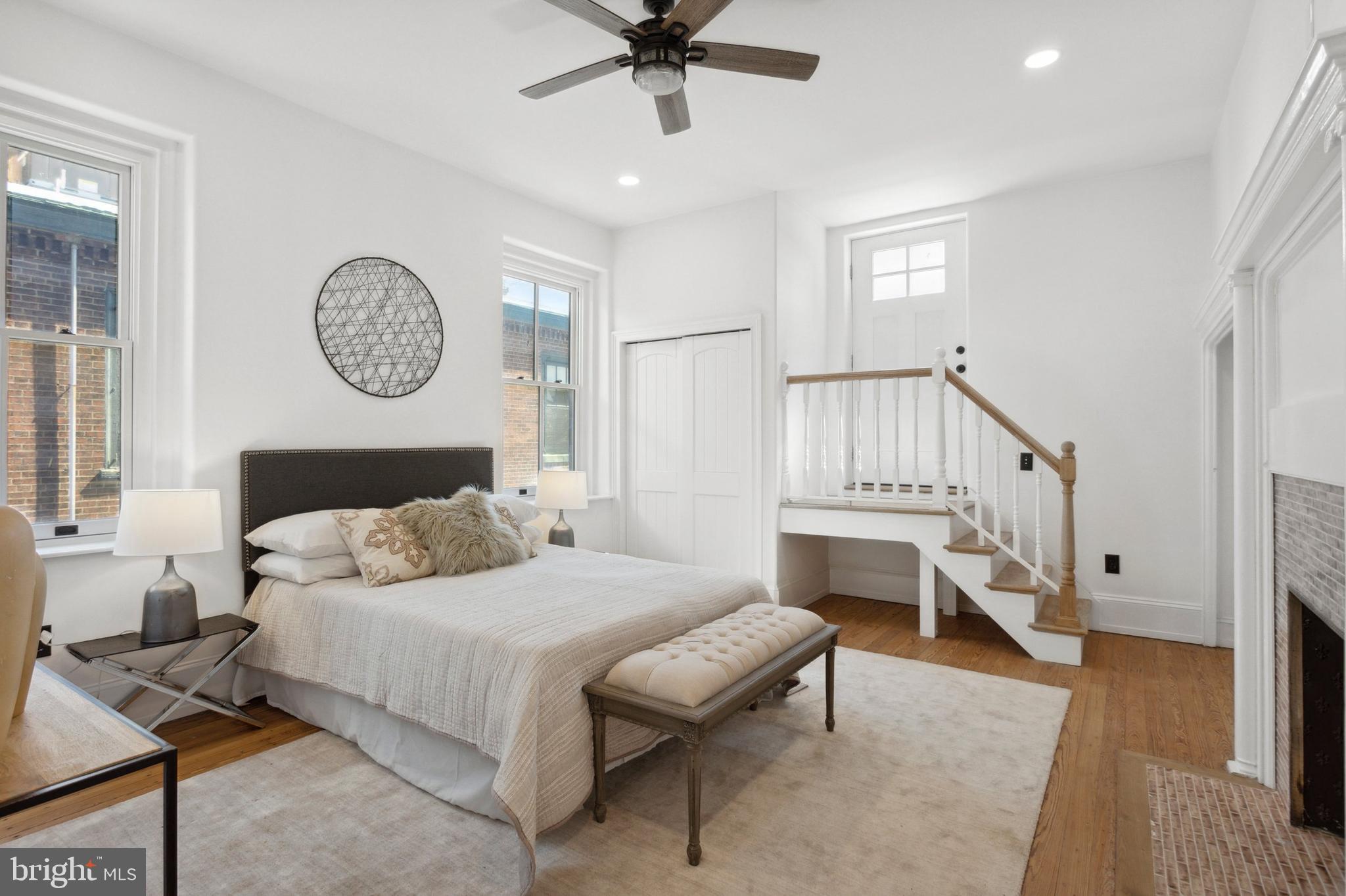 RITTENHOUSE SQUARE - Residential