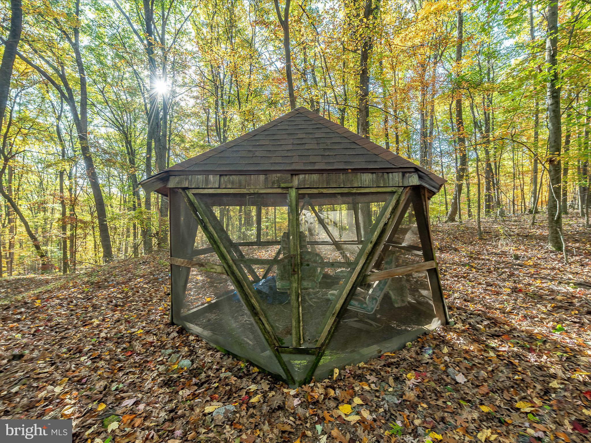 HAPPY VALLEY RETREAT - Residential