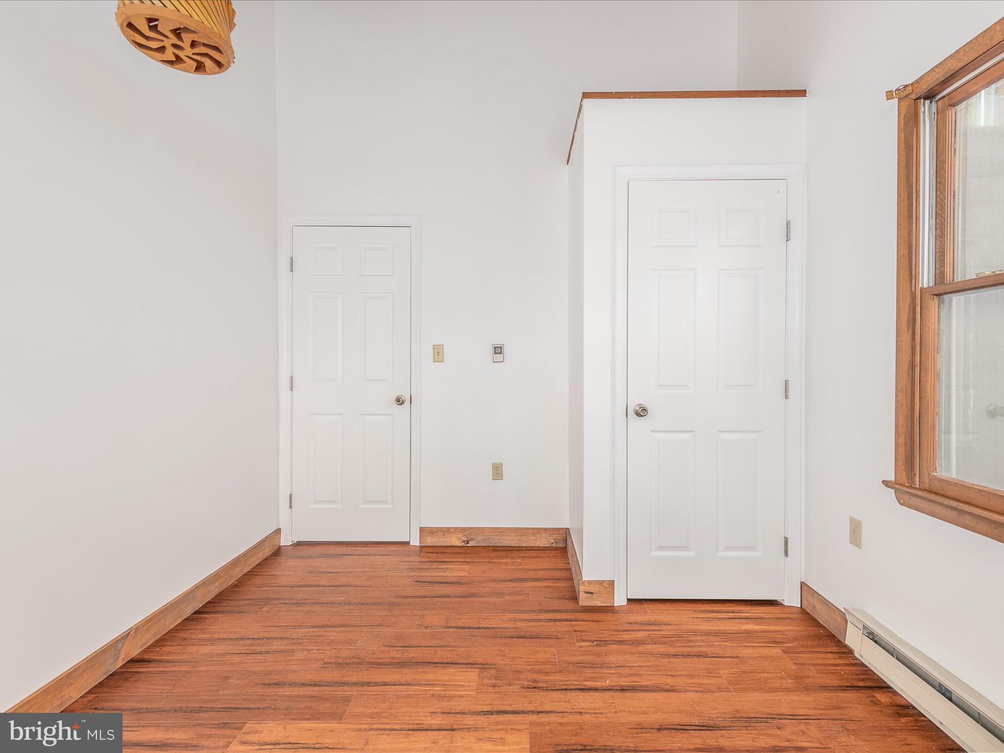 HAPPY VALLEY RETREAT - Residential