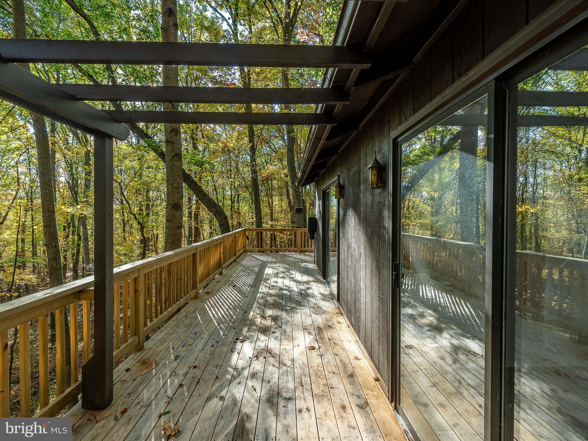 HAPPY VALLEY RETREAT - Residential