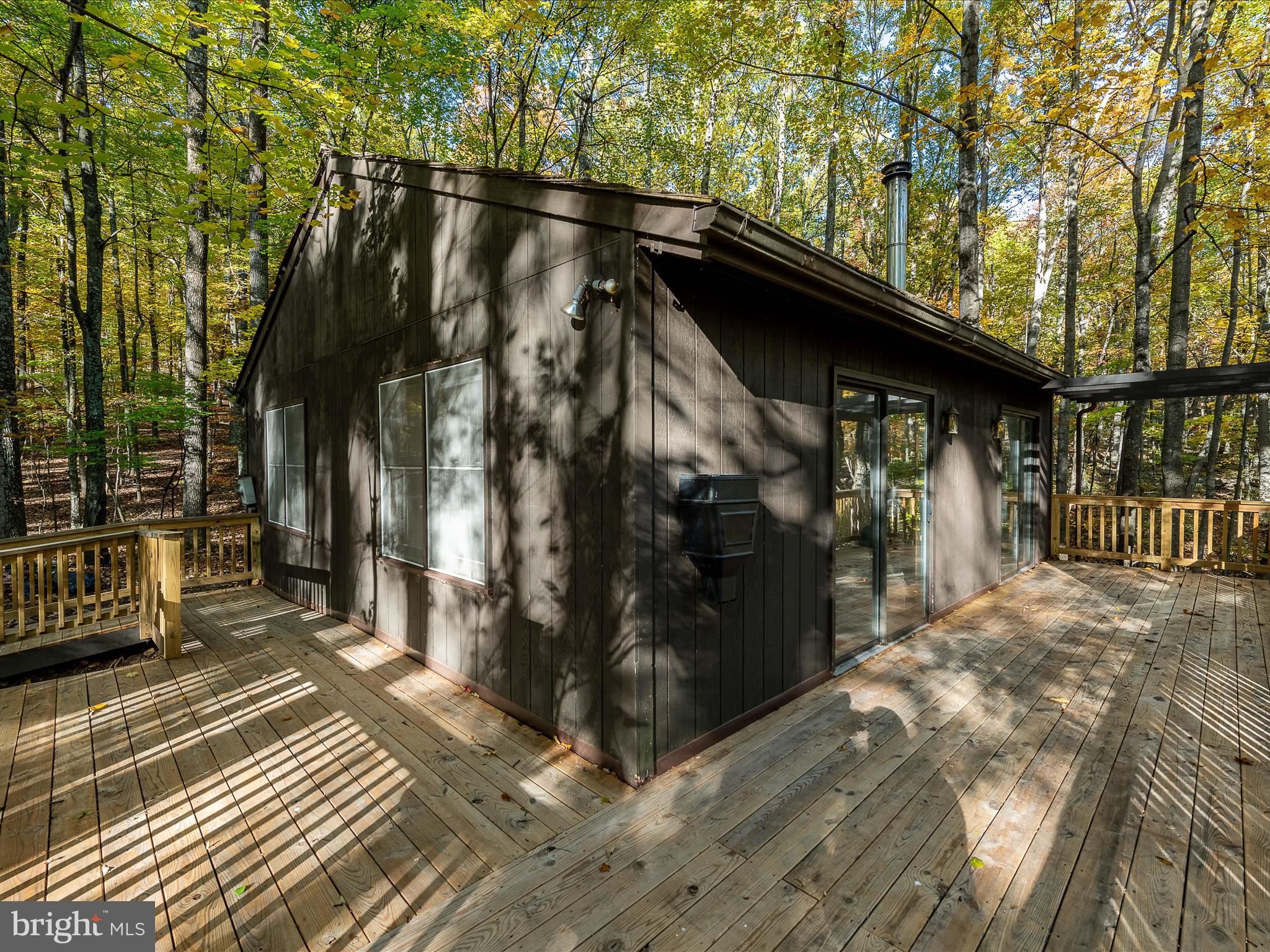 HAPPY VALLEY RETREAT - Residential