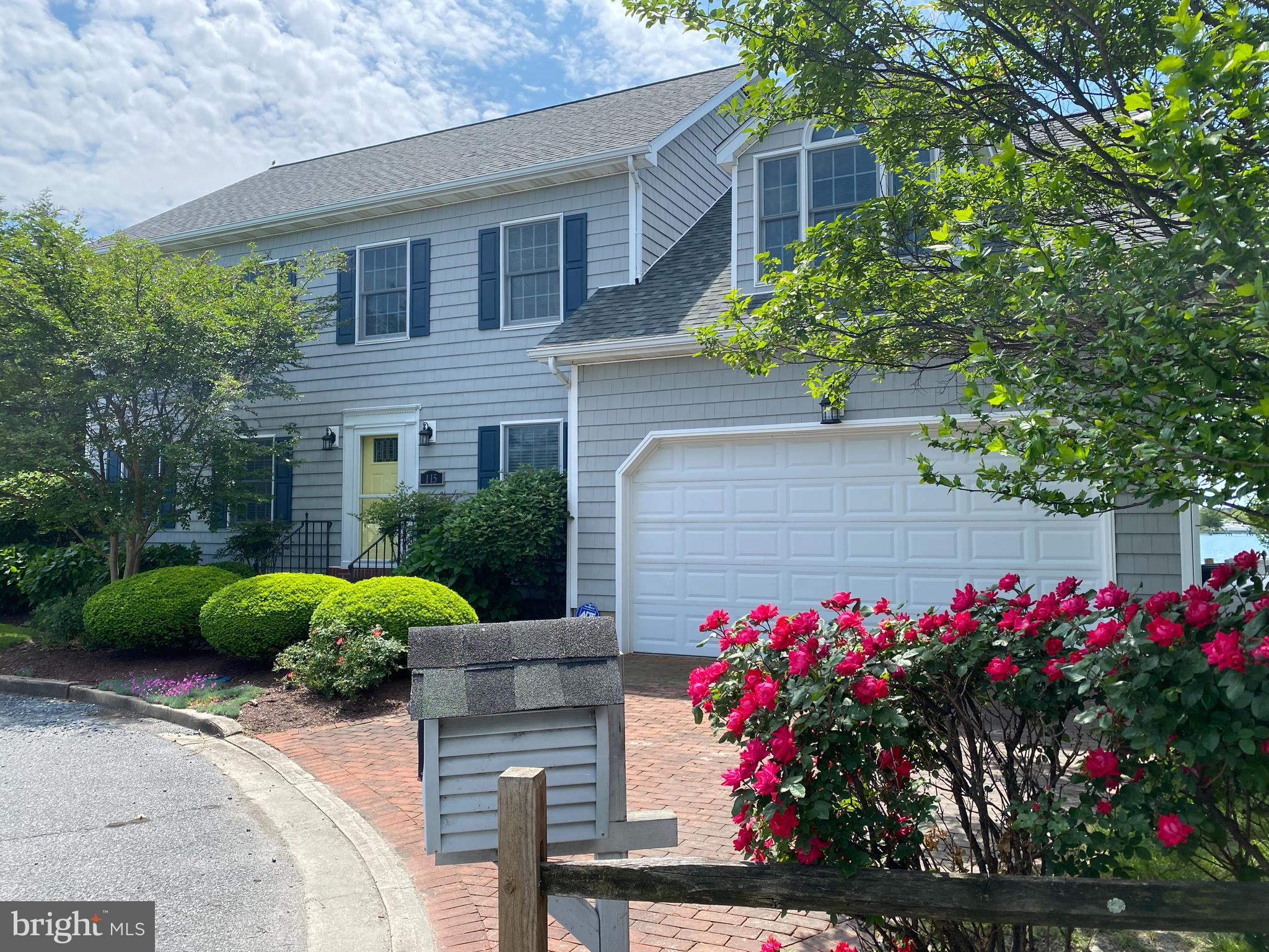 115 W PIER STREET