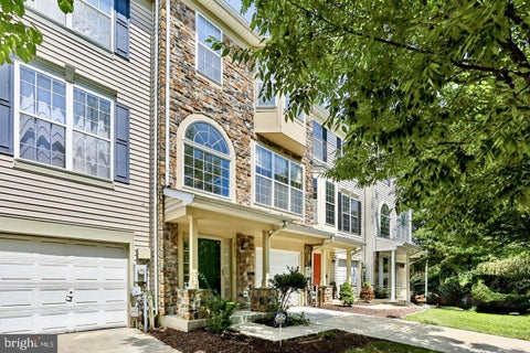 Townhouse For Sale - 8204 Brooktree Street<br/> Anne Arundel County, LAUREL, MD 20724