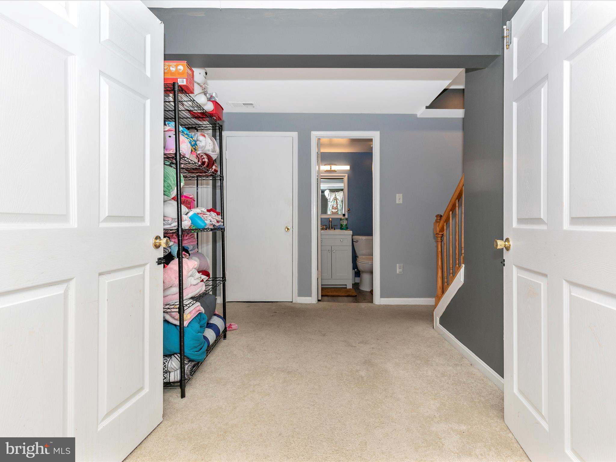 ROBIN MEADOWS - Residential