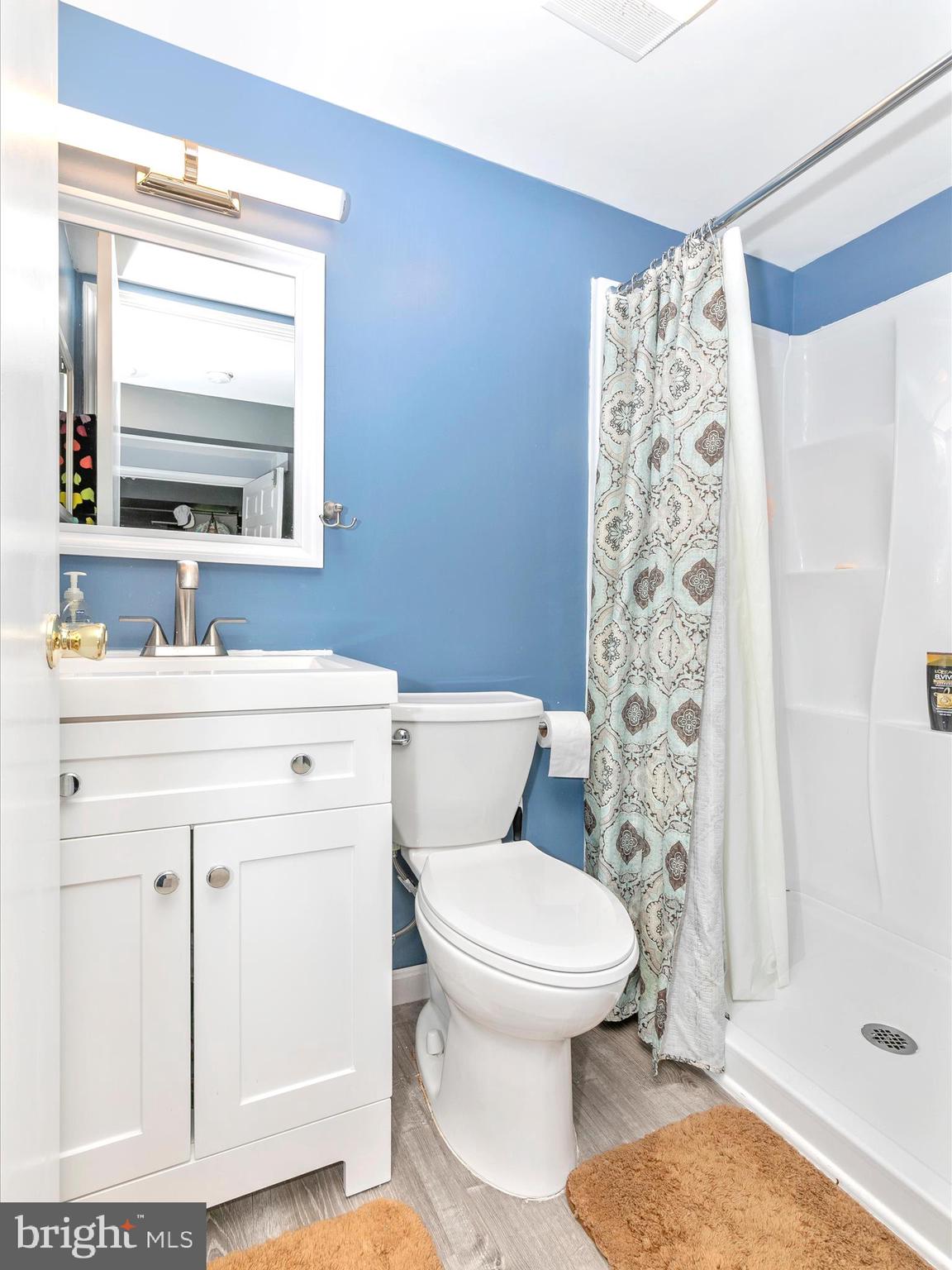 ROBIN MEADOWS - Residential