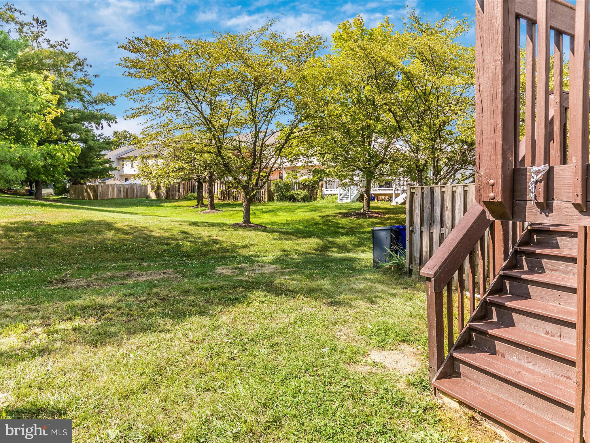 ROBIN MEADOWS - Residential