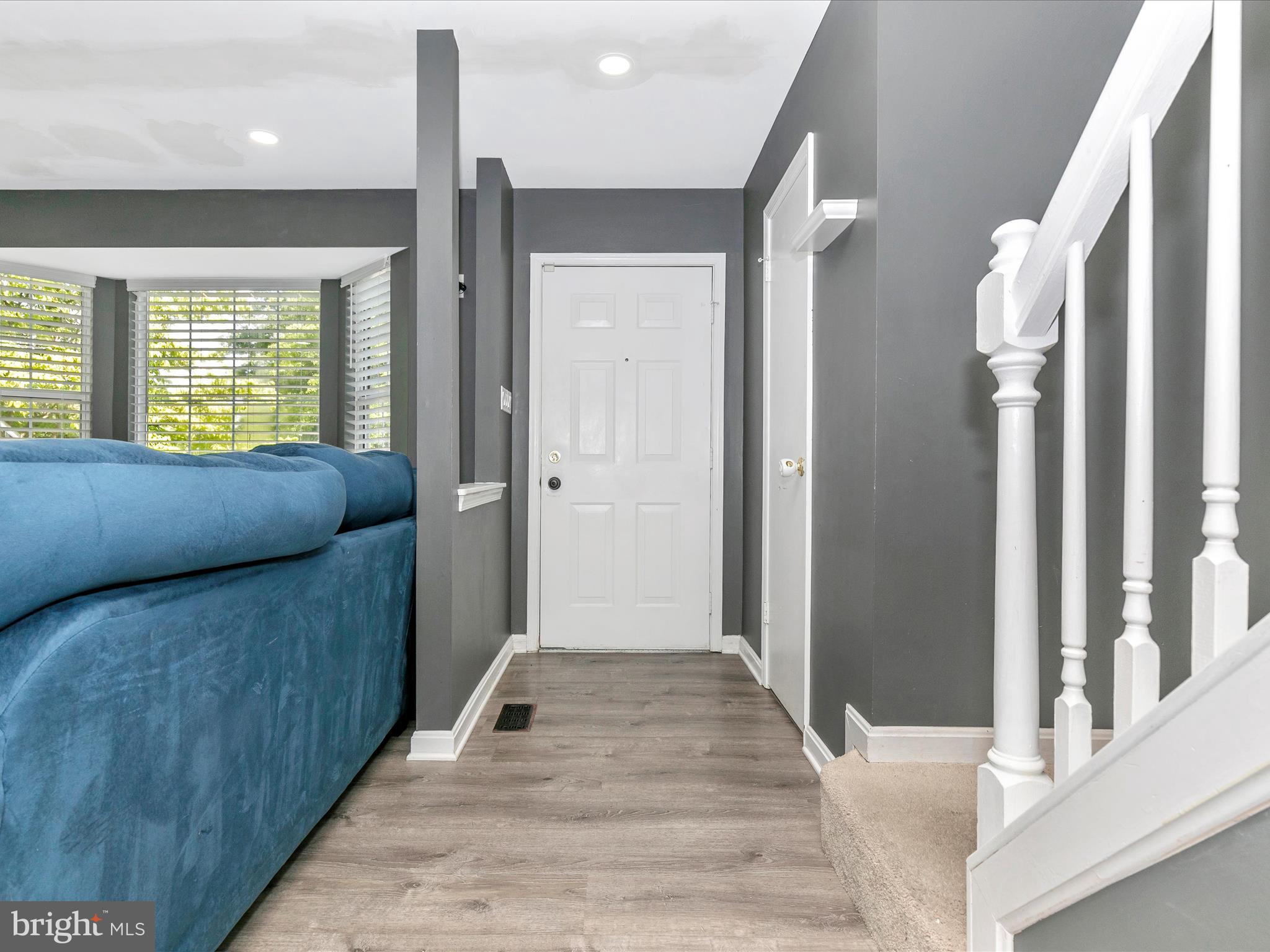 ROBIN MEADOWS - Residential