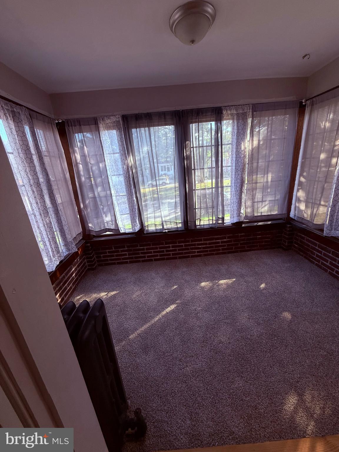 WAVERLY - Residential Lease