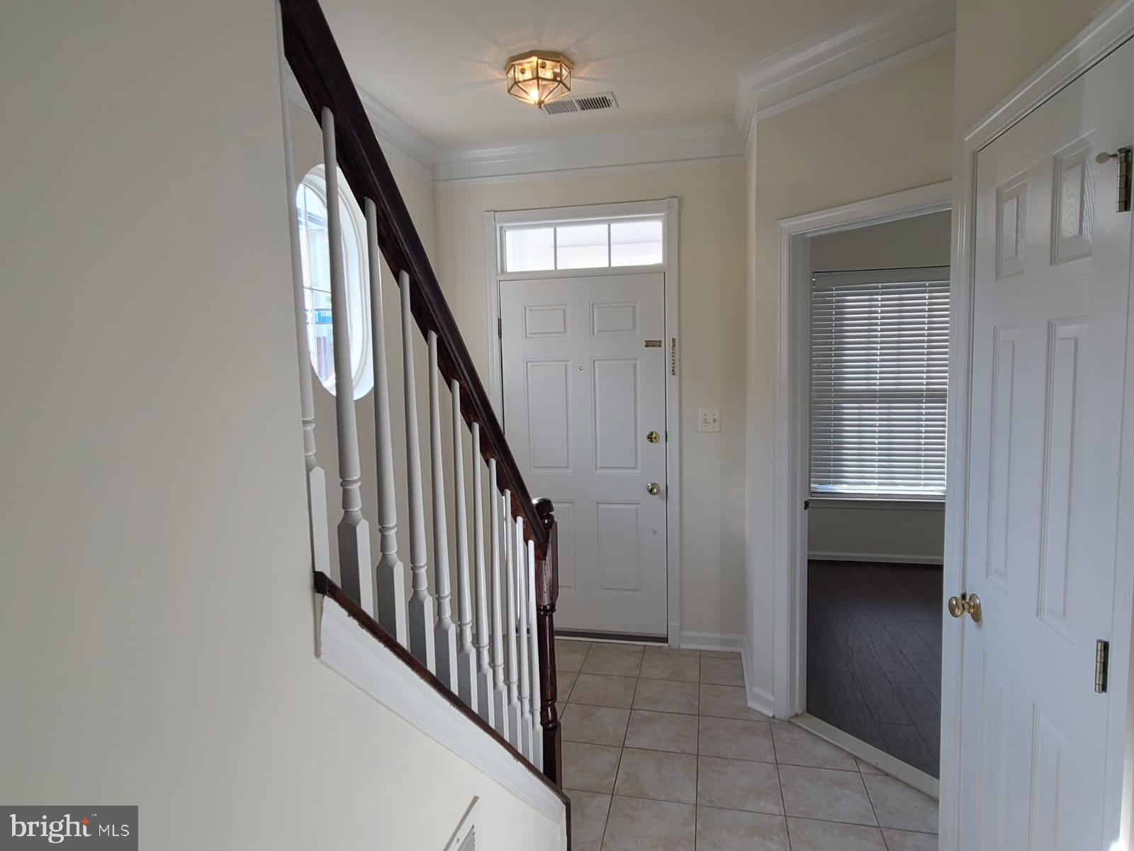 SOUTH RIDING - Residential Lease