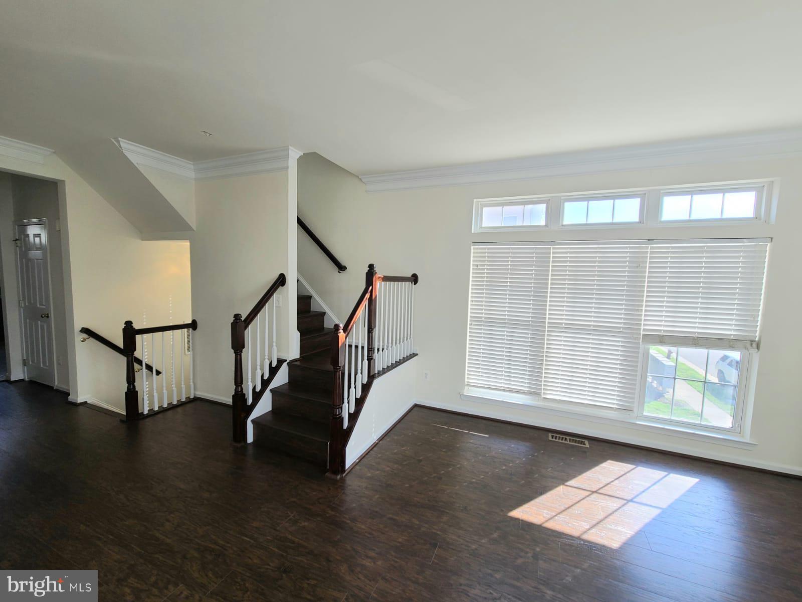 SOUTH RIDING - Residential Lease