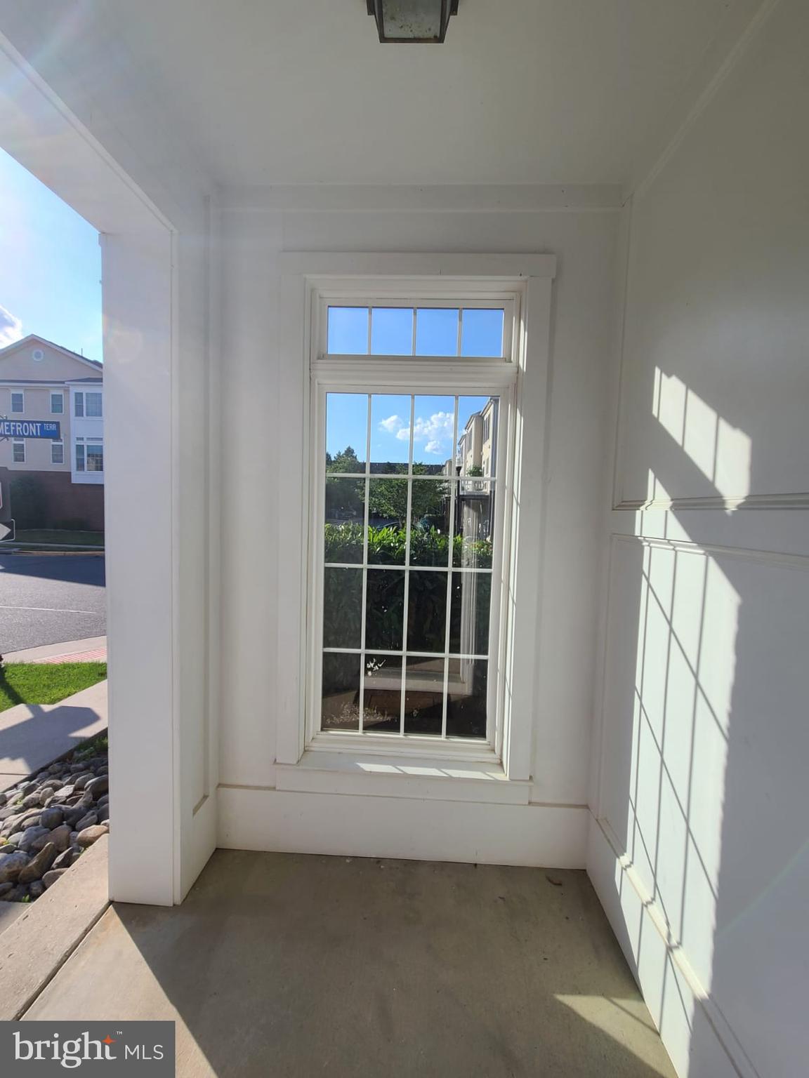 SOUTH RIDING - Residential Lease