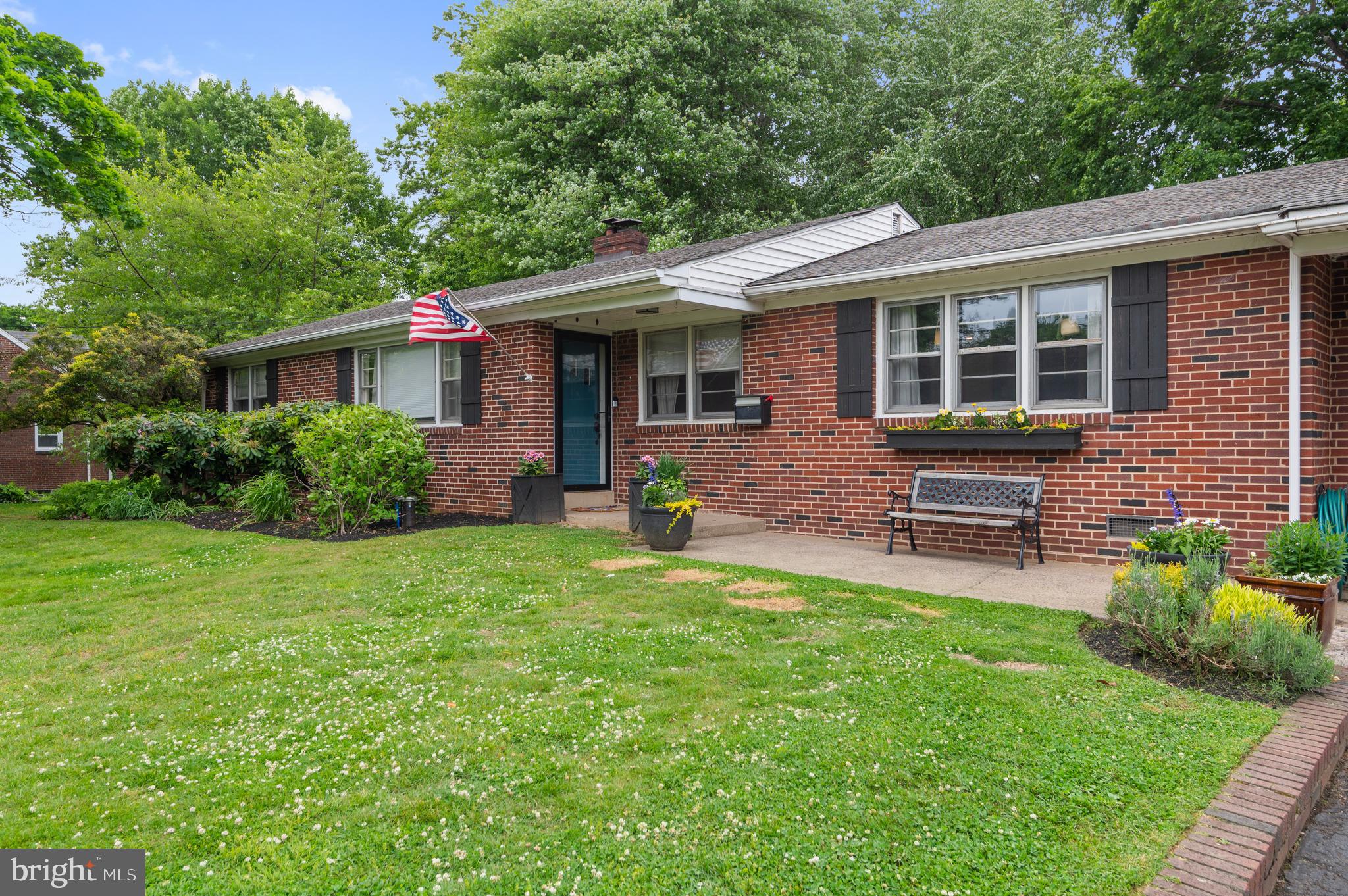 578 KUTCHER ROAD