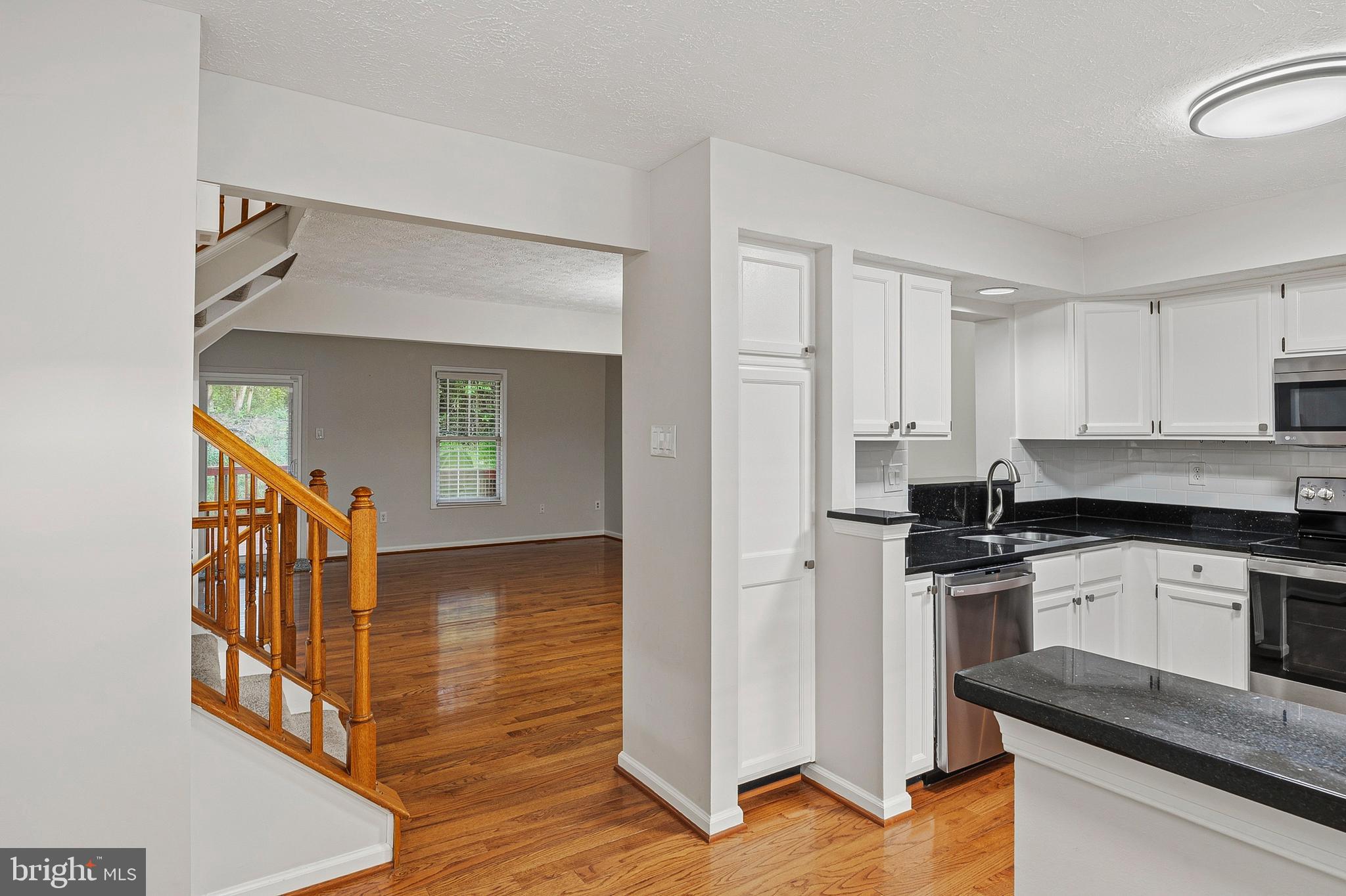 7951 BRIGHTMEADOW COURT