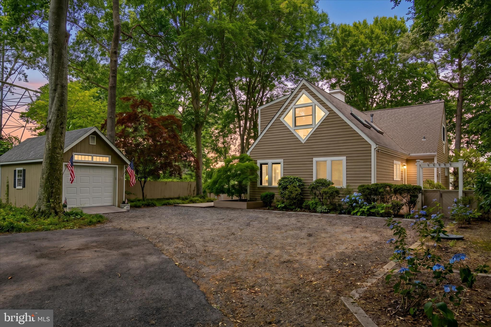 28160 RIVERSIDE DRIVE EXTENSION